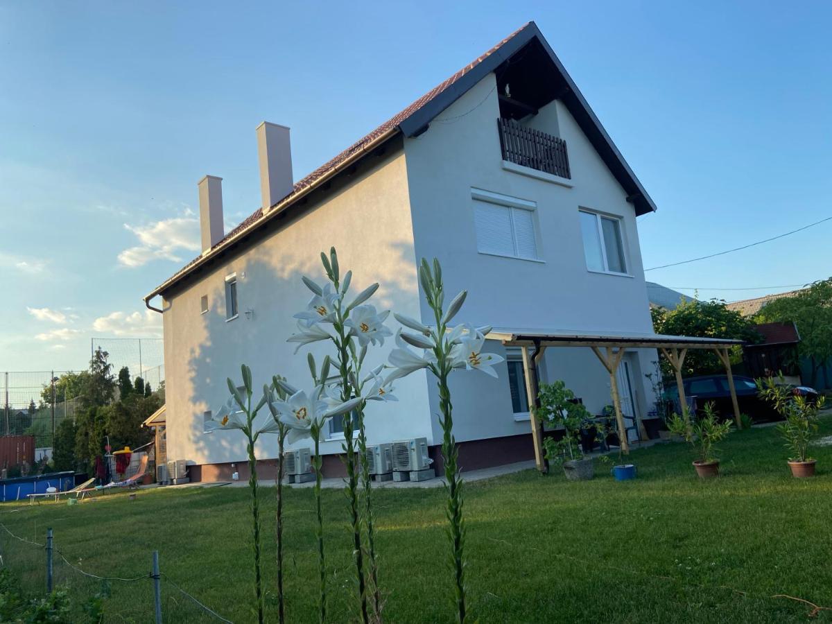 Andrea Apartman Balatonfured Exterior photo